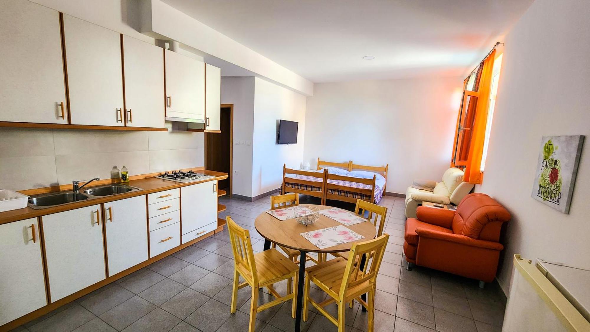 Apartments Dani Ізола Екстер'єр фото